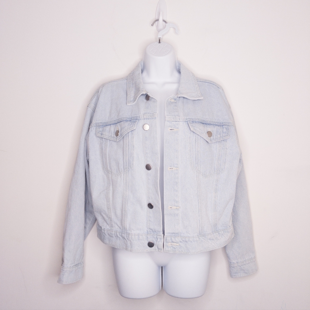 BP Oversized Jean Jacket Size XS Light Wash Denim